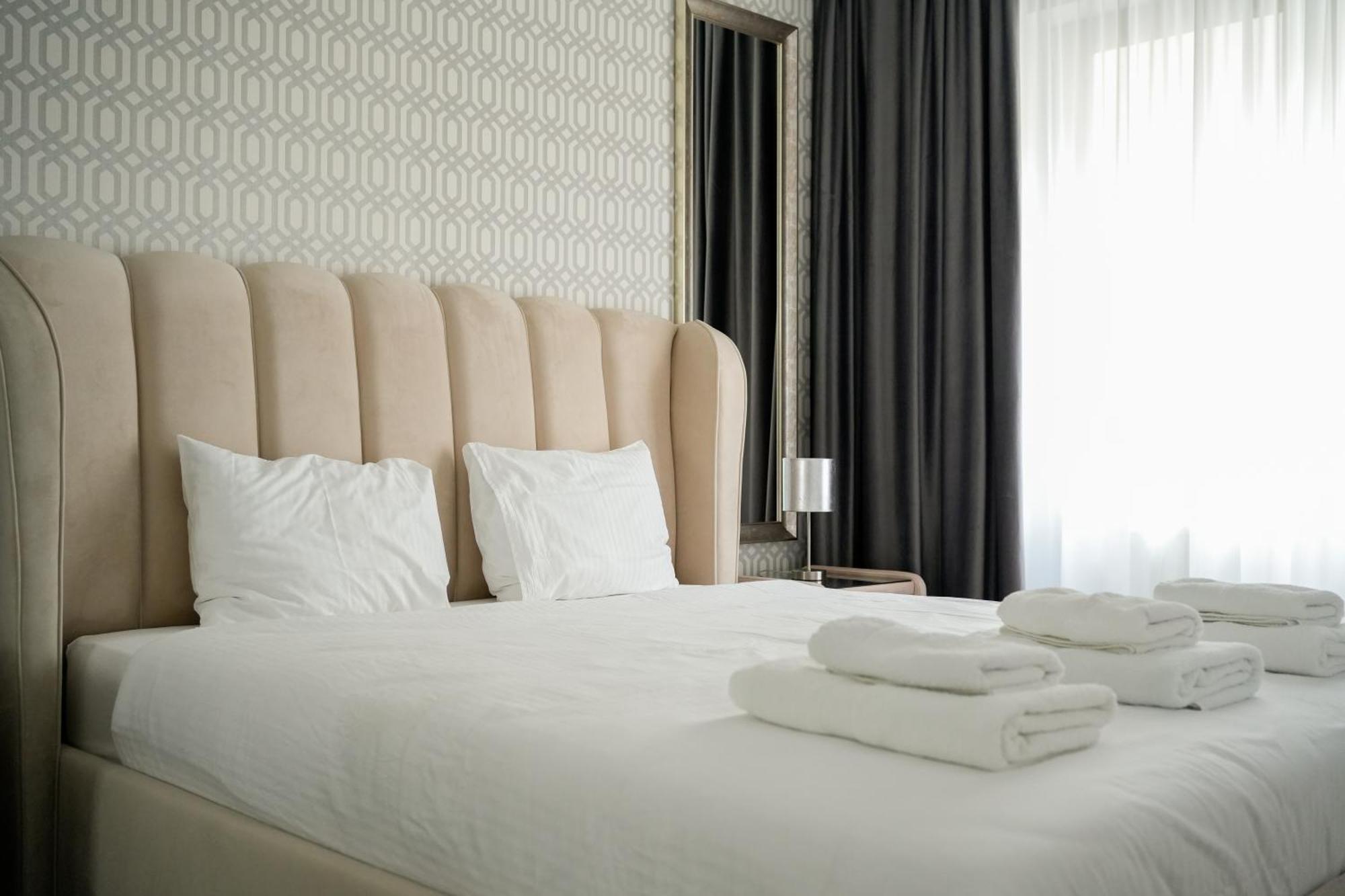 בוקרשט Karol Suites מראה חיצוני תמונה